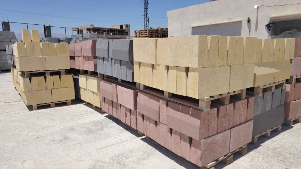 Kerbstones stacked on pallets